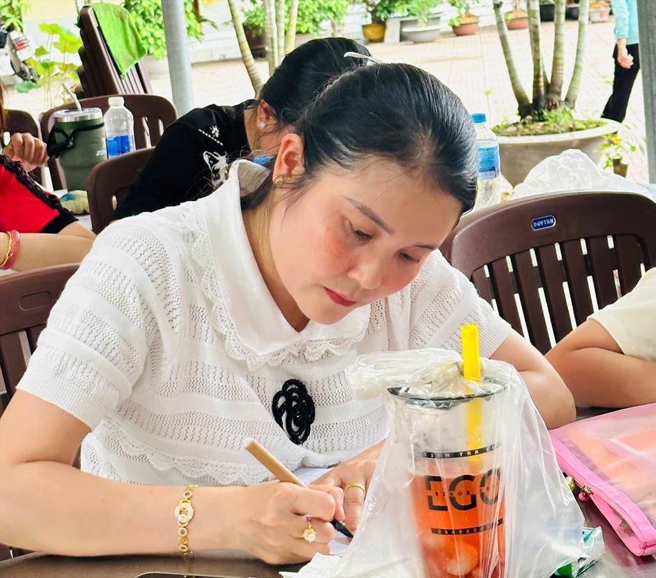 CHỮ ĐẸP – TÂM ĐẸP: BUỔI HỌC Ý NGHĨA TẠI CHÙA ÂN THỌ CHỮ ĐẸP – TÂM ĐẸP: BUỔI HỌC Ý NGHĨA TẠI CHÙA ÂN THỌ
