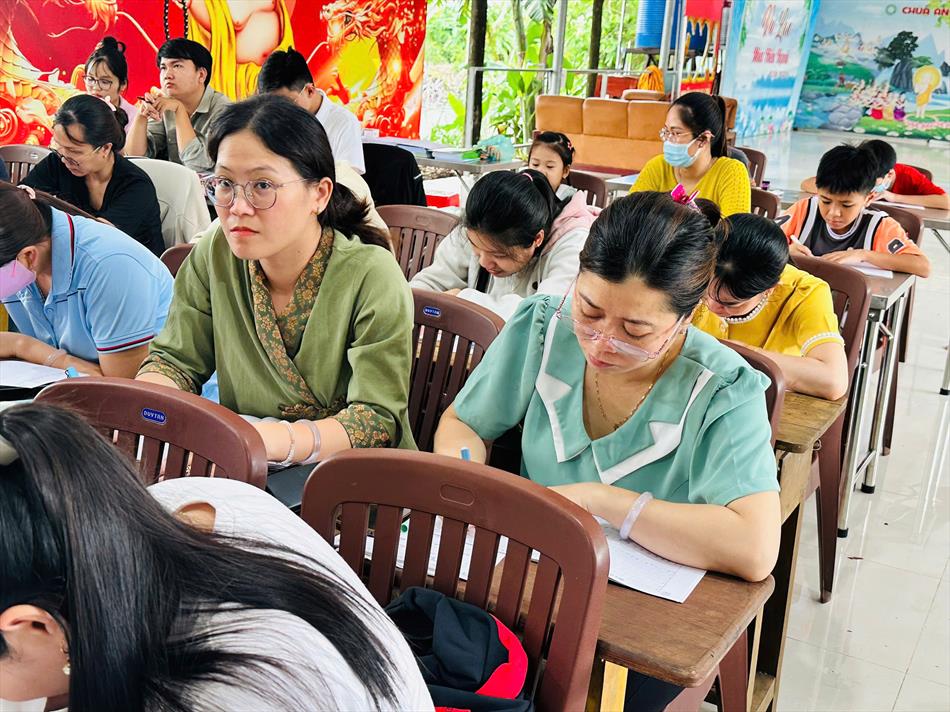 CHỮ ĐẸP – TÂM ĐẸP: BUỔI HỌC Ý NGHĨA TẠI CHÙA ÂN THỌ CHỮ ĐẸP – TÂM ĐẸP: BUỔI HỌC Ý NGHĨA TẠI CHÙA ÂN THỌ