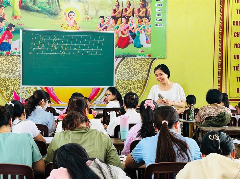 CHỮ ĐẸP – TÂM ĐẸP: BUỔI HỌC Ý NGHĨA TẠI CHÙA ÂN THỌ CHỮ ĐẸP – TÂM ĐẸP: BUỔI HỌC Ý NGHĨA TẠI CHÙA ÂN THỌ