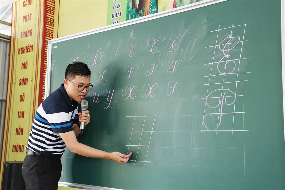 CHỮ ĐẸP – TÂM ĐẸP: BUỔI HỌC Ý NGHĨA TẠI CHÙA ÂN THỌ CHỮ ĐẸP – TÂM ĐẸP: BUỔI HỌC Ý NGHĨA TẠI CHÙA ÂN THỌ