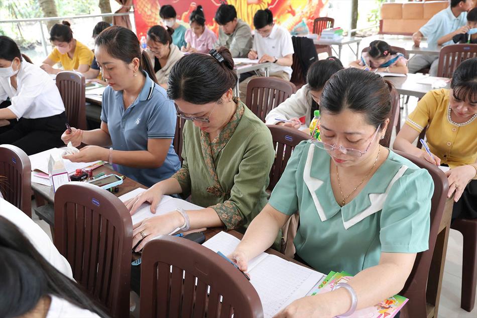 CHỮ ĐẸP – TÂM ĐẸP: BUỔI HỌC Ý NGHĨA TẠI CHÙA ÂN THỌ CHỮ ĐẸP – TÂM ĐẸP: BUỔI HỌC Ý NGHĨA TẠI CHÙA ÂN THỌ