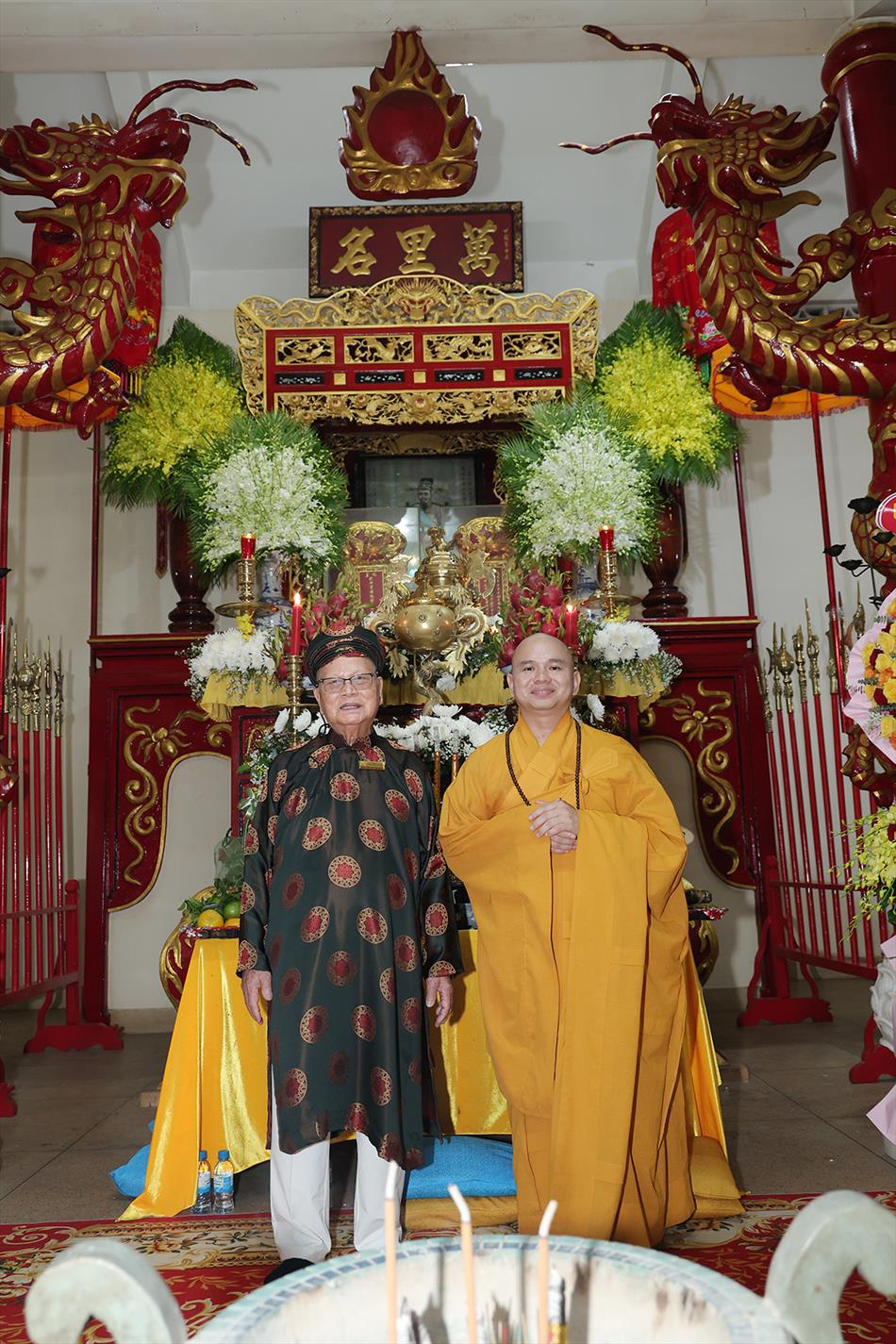 CHÙA ÂN THỌ TỤNG KINH CẦU NGUYỆN  CHÙA ÂN THỌ TỤNG KINH CẦU NGUYỆN