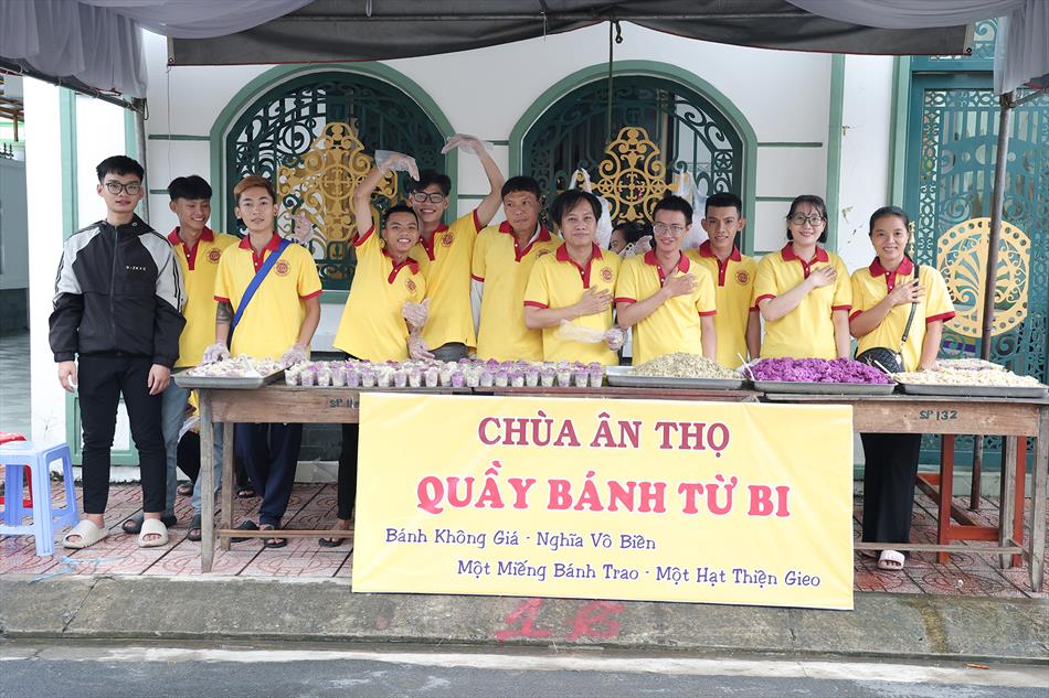 QUẦY BÁNH TỪ BI QUẦY BÁNH TỪ BI