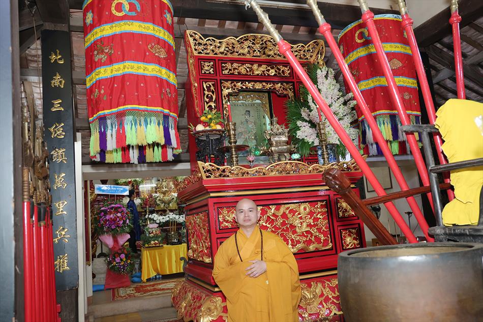 CHÙA ÂN THỌ TỤNG KINH CẦU NGUYỆN  CHÙA ÂN THỌ TỤNG KINH CẦU NGUYỆN