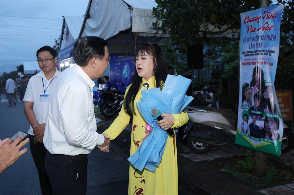 ĐOÀN TÌNH CA BẮC SƠN THAM GIA LỄ GIỖ ĐOÀN TÌNH CA BẮC SƠN THAM GIA LỄ GIỖ