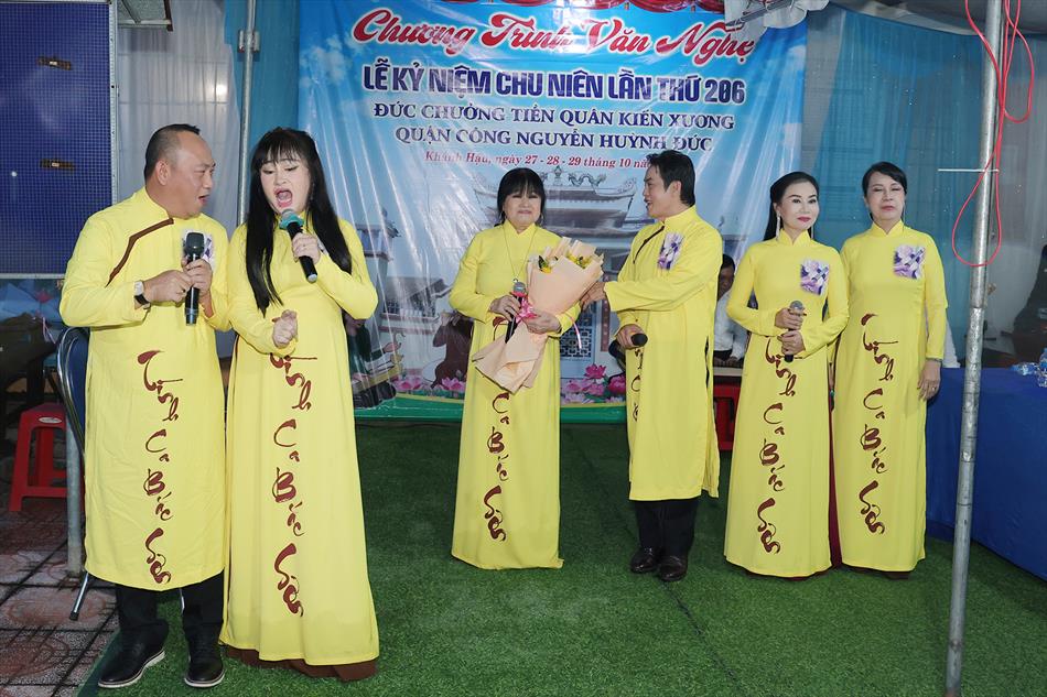 ĐOÀN TÌNH CA BẮC SƠN THAM GIA LỄ GIỖ ĐOÀN TÌNH CA BẮC SƠN THAM GIA LỄ GIỖ