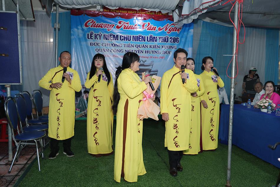 ĐOÀN TÌNH CA BẮC SƠN THAM GIA LỄ GIỖ ĐOÀN TÌNH CA BẮC SƠN THAM GIA LỄ GIỖ