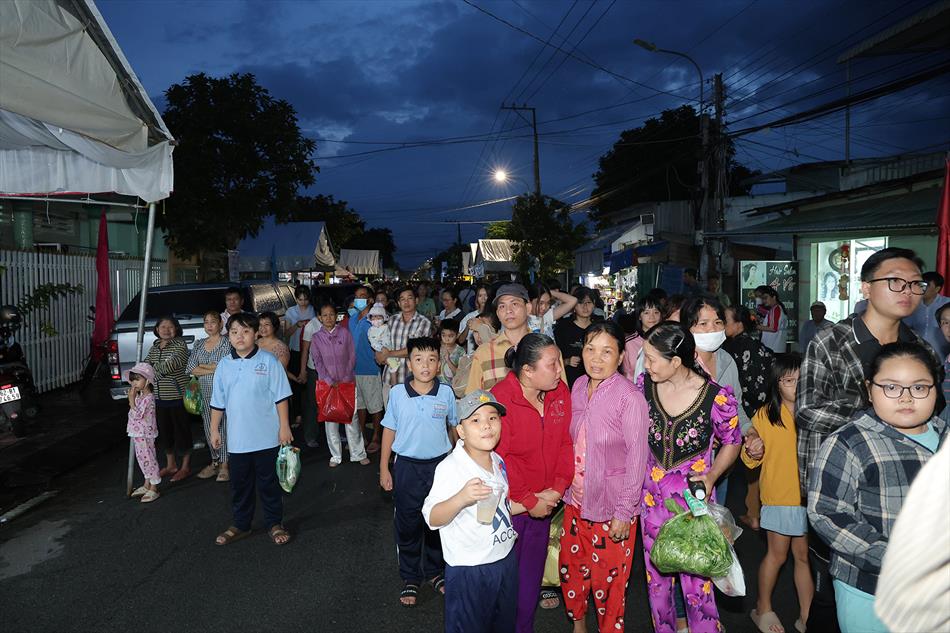 ĐOÀN TÌNH CA BẮC SƠN THAM GIA LỄ GIỖ ĐOÀN TÌNH CA BẮC SƠN THAM GIA LỄ GIỖ