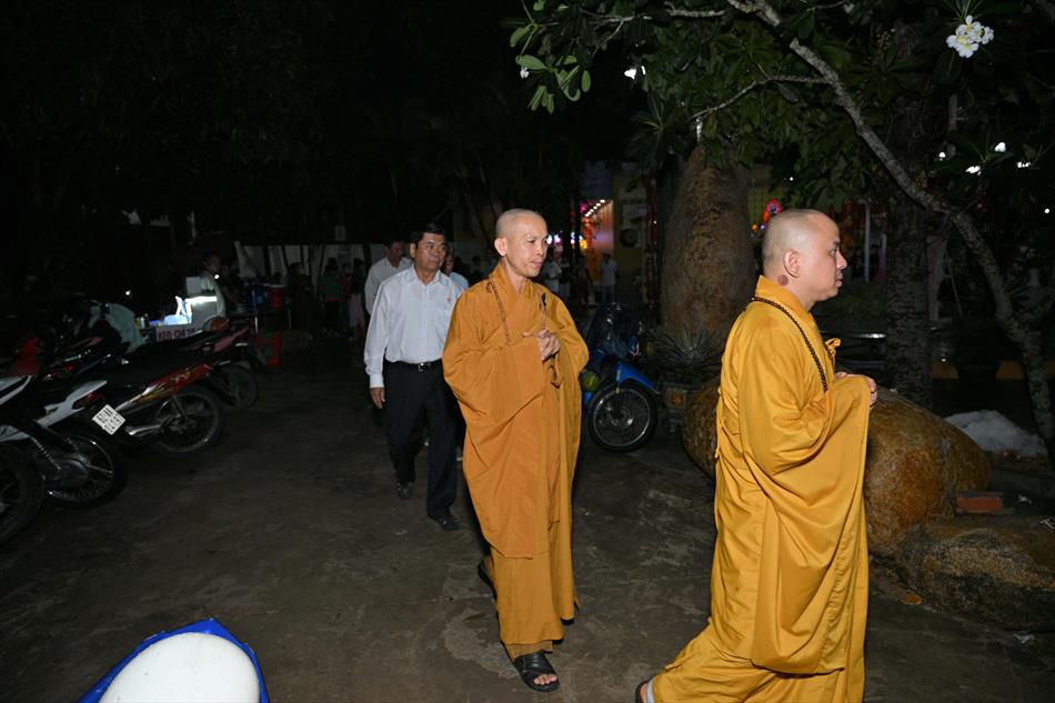 5 NGHI THỨC THỈNH SƯ 5 NGHI THỨC THỈNH SƯ
