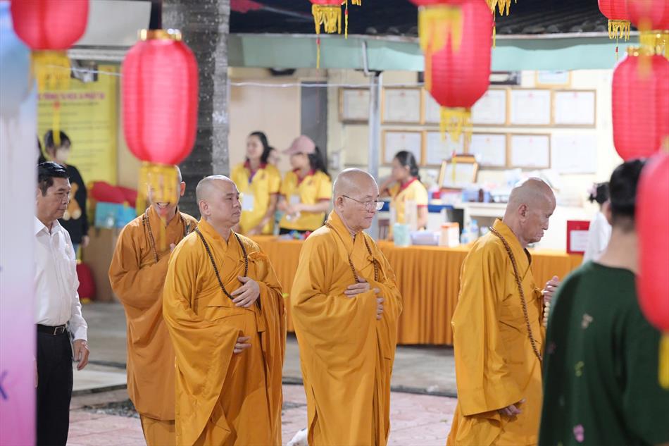 5 NGHI THỨC THỈNH SƯ 5 NGHI THỨC THỈNH SƯ