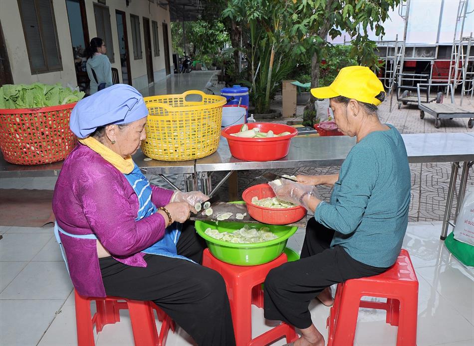 10 LỄ HỘI BÁNH XÈO QUY MÔ LỚN 10 LỄ HỘI BÁNH XÈO QUY MÔ LỚN