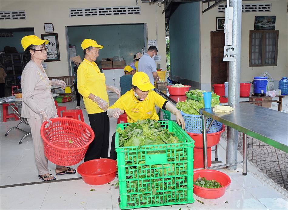 10 LỄ HỘI BÁNH XÈO QUY MÔ LỚN 10 LỄ HỘI BÁNH XÈO QUY MÔ LỚN