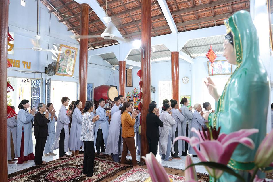 3 NGHI THỨC KHAI KINH, CÚNG NGỌ 3 NGHI THỨC KHAI KINH, CÚNG NGỌ