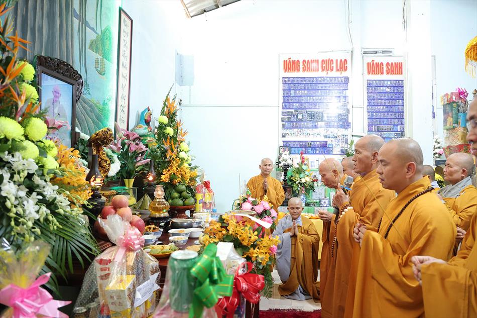 1 THẮP HƯƠNG TƯỞNG NIỆM 1 THẮP HƯƠNG TƯỞNG NIỆM