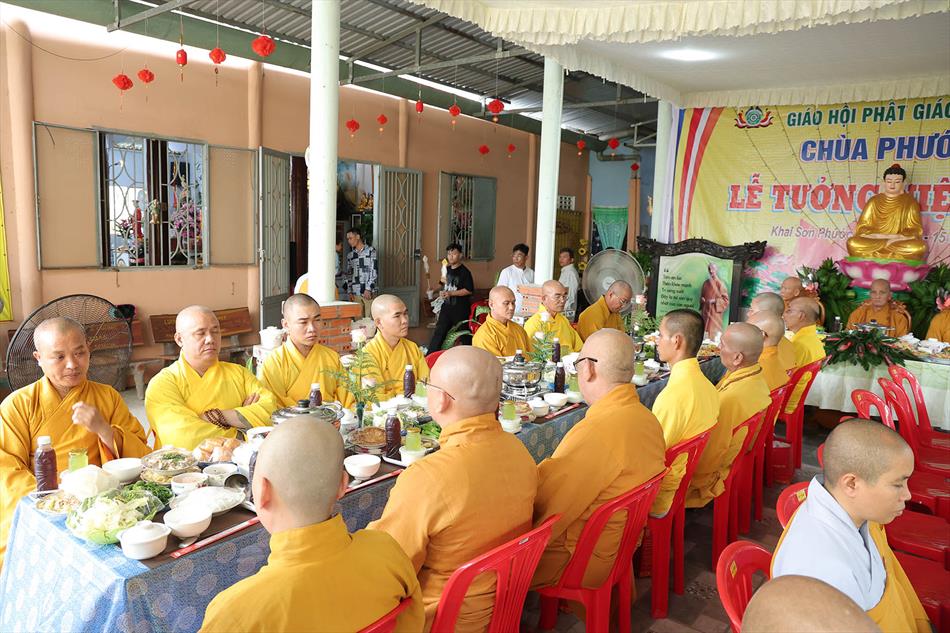 2 CÚNG DƯỜNG TRAI TĂNG 2 CÚNG DƯỜNG TRAI TĂNG