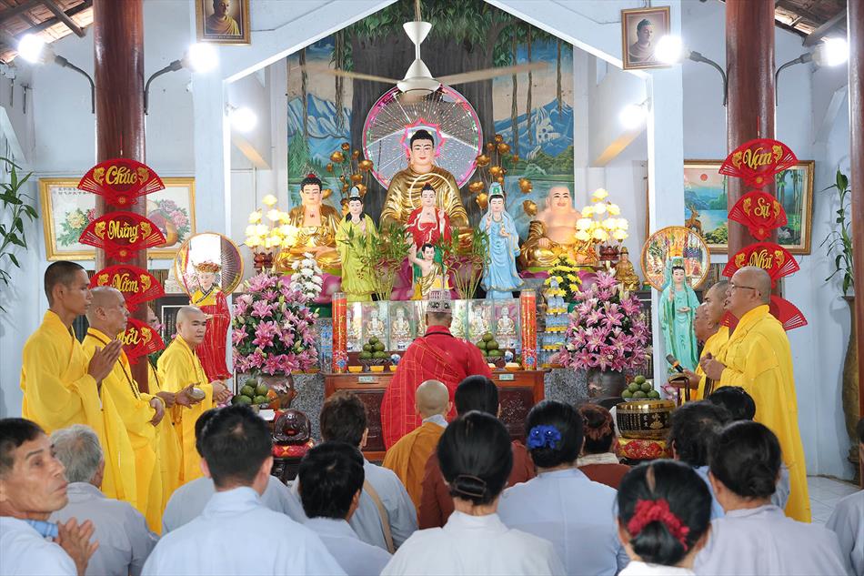 3 NGHI THỨC KHAI KINH, CÚNG NGỌ 3 NGHI THỨC KHAI KINH, CÚNG NGỌ