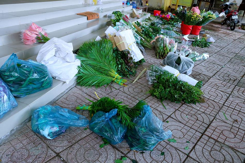 2 KHÔNG GIAN TẮM PHẬT 2 KHÔNG GIAN TẮM PHẬT