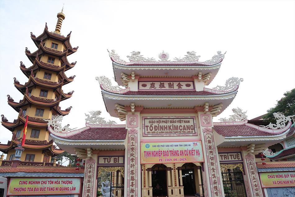 3 CHÙA KIM CANG 3 CHÙA KIM CANG