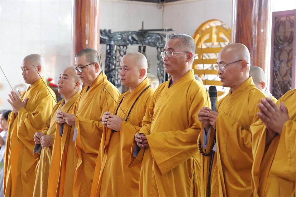 7 CHÙA PHÁP HUỆ 7 CHÙA PHÁP HUỆ