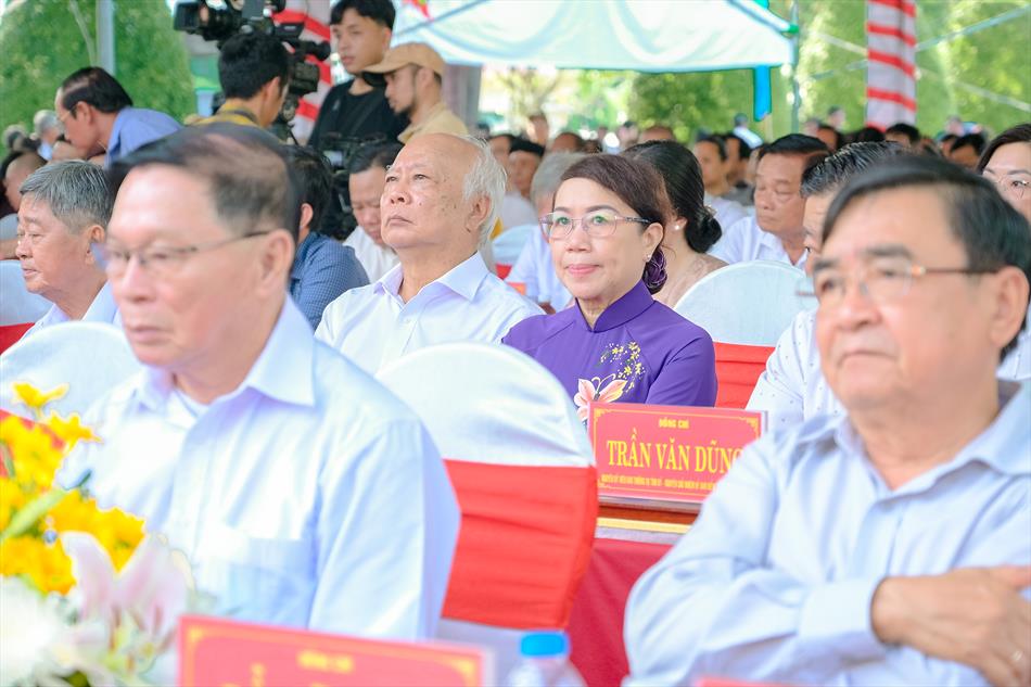 TRANG NGHIÊM LỄ CÚNG TRANG NGHIÊM LỄ CÚNG