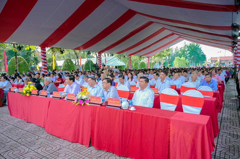 TRANG NGHIÊM LỄ CÚNG TRANG NGHIÊM LỄ CÚNG