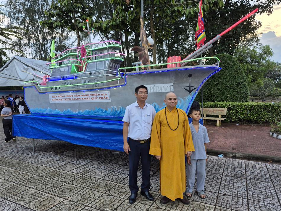 TRANG NGHIÊM LỄ CÚNG TRANG NGHIÊM LỄ CÚNG