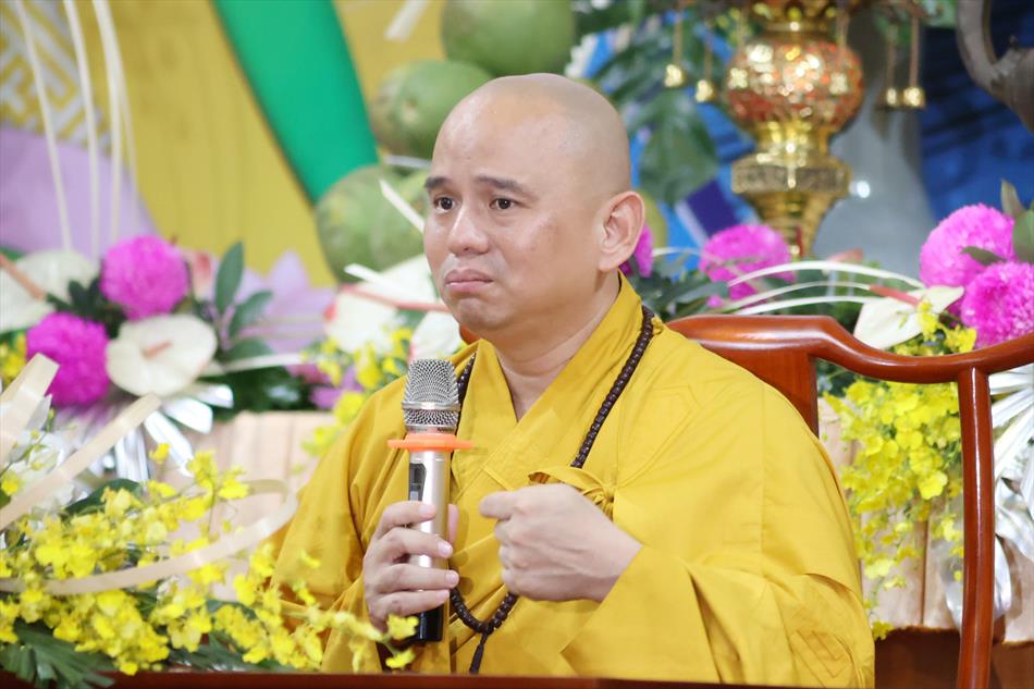 Đại đức Thích Lệ Ngôn thuyết giảng đề tài “nuôi lớn Phật tâm”