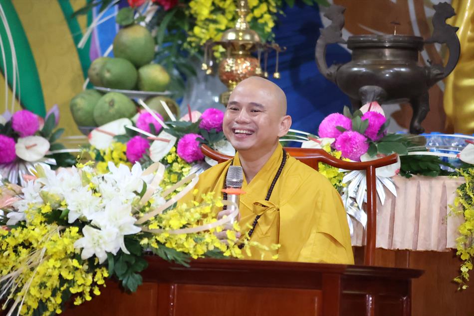 Đại đức Thích Lệ Ngôn thuyết giảng đề tài “nuôi lớn Phật tâm”