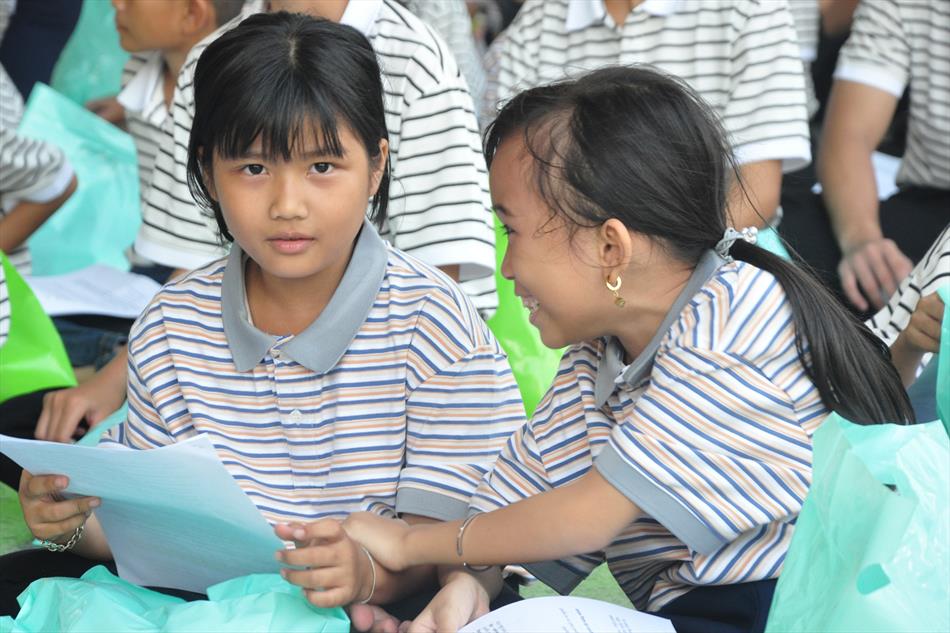 2 TẶNG QUÀ 2 TẶNG QUÀ