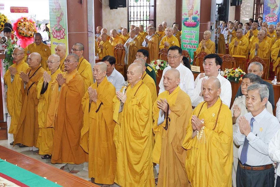 1 ĐẠI LỄ TRANG NGHIÊM 1 ĐẠI LỄ TRANG NGHIÊM