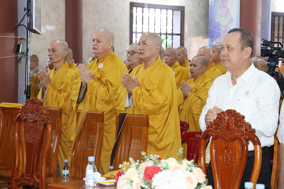 1 ĐẠI LỄ TRANG NGHIÊM 1 ĐẠI LỄ TRANG NGHIÊM