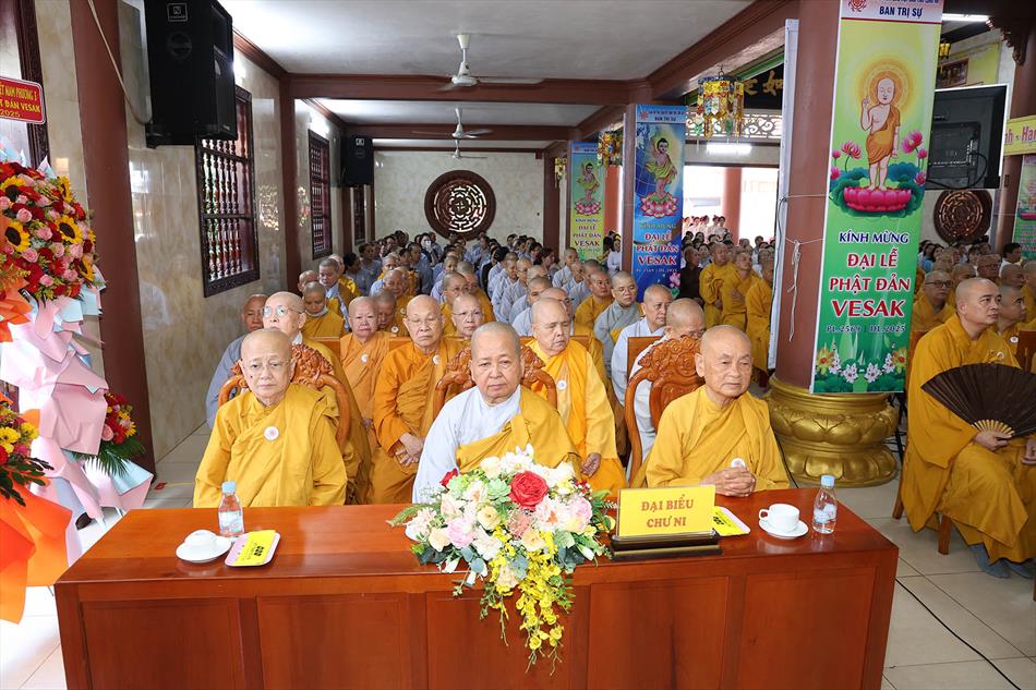 1 ĐẠI LỄ TRANG NGHIÊM 1 ĐẠI LỄ TRANG NGHIÊM