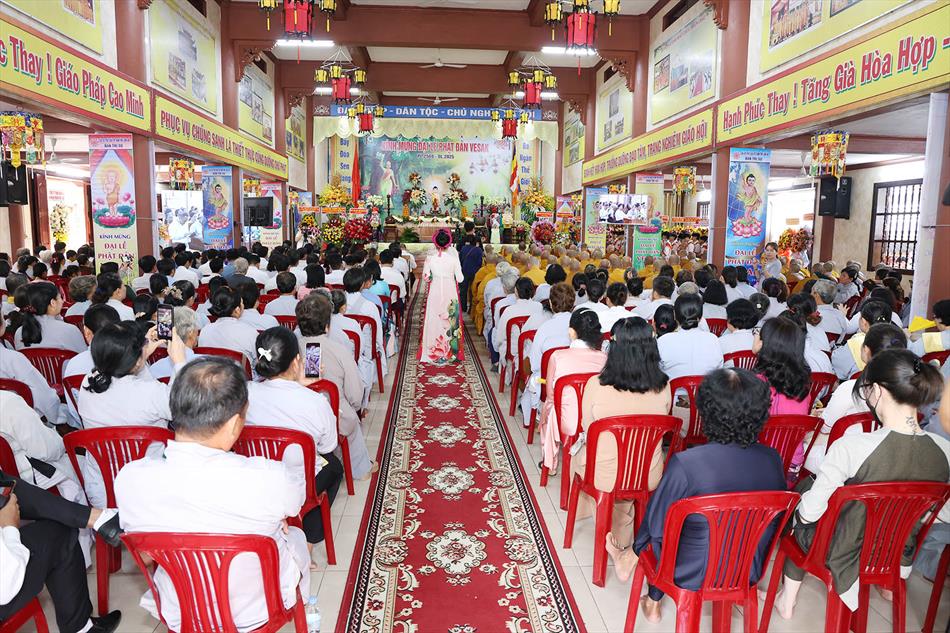 1 ĐẠI LỄ TRANG NGHIÊM 1 ĐẠI LỄ TRANG NGHIÊM