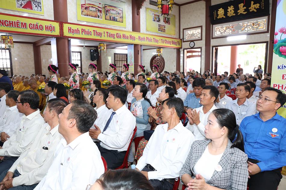 1 ĐẠI LỄ TRANG NGHIÊM 1 ĐẠI LỄ TRANG NGHIÊM