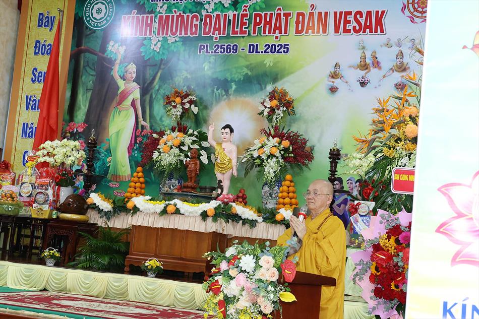 1 ĐẠI LỄ TRANG NGHIÊM 1 ĐẠI LỄ TRANG NGHIÊM