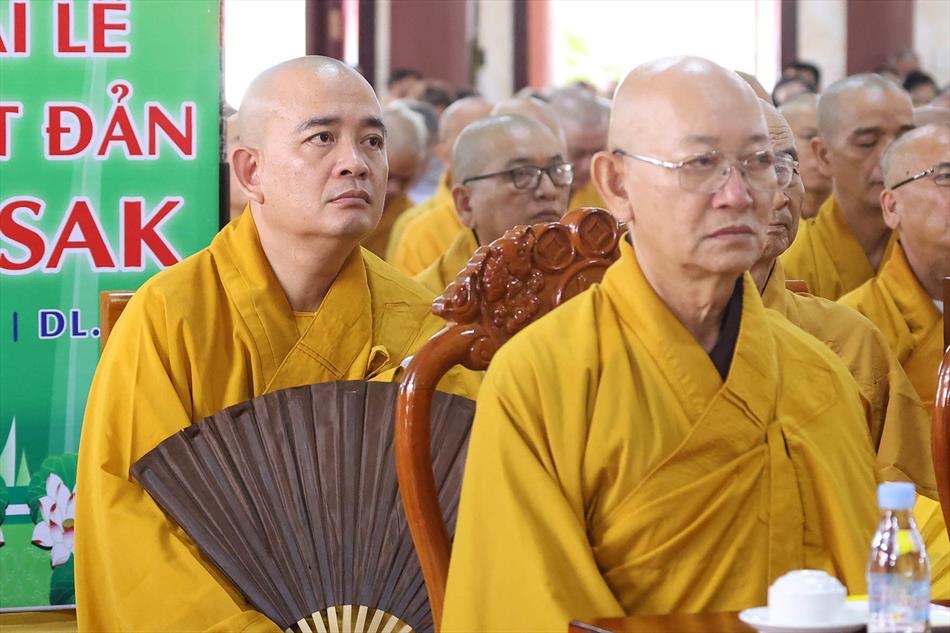 1 ĐẠI LỄ TRANG NGHIÊM 1 ĐẠI LỄ TRANG NGHIÊM