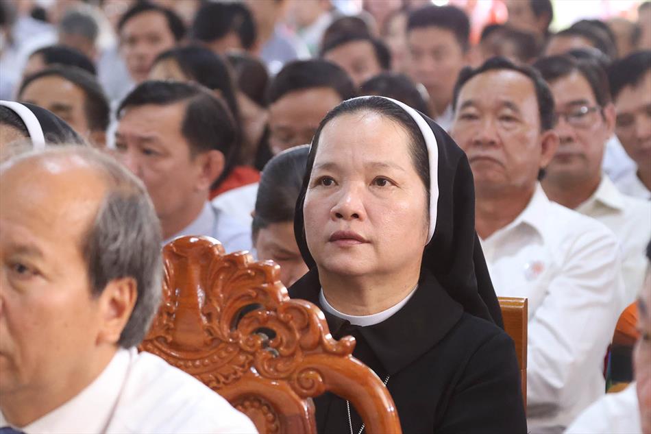 1 ĐẠI LỄ TRANG NGHIÊM 1 ĐẠI LỄ TRANG NGHIÊM