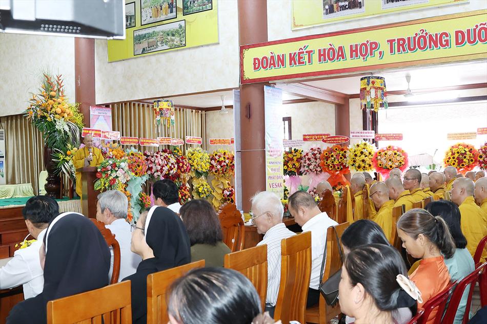 1 ĐẠI LỄ TRANG NGHIÊM 1 ĐẠI LỄ TRANG NGHIÊM