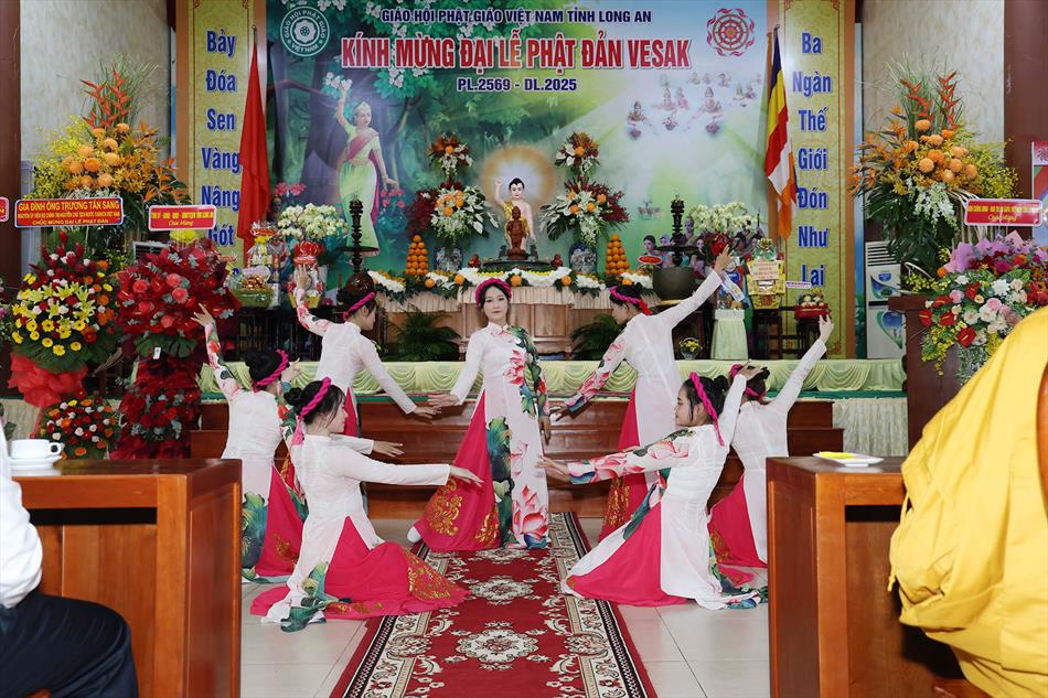 1 ĐẠI LỄ TRANG NGHIÊM 1 ĐẠI LỄ TRANG NGHIÊM