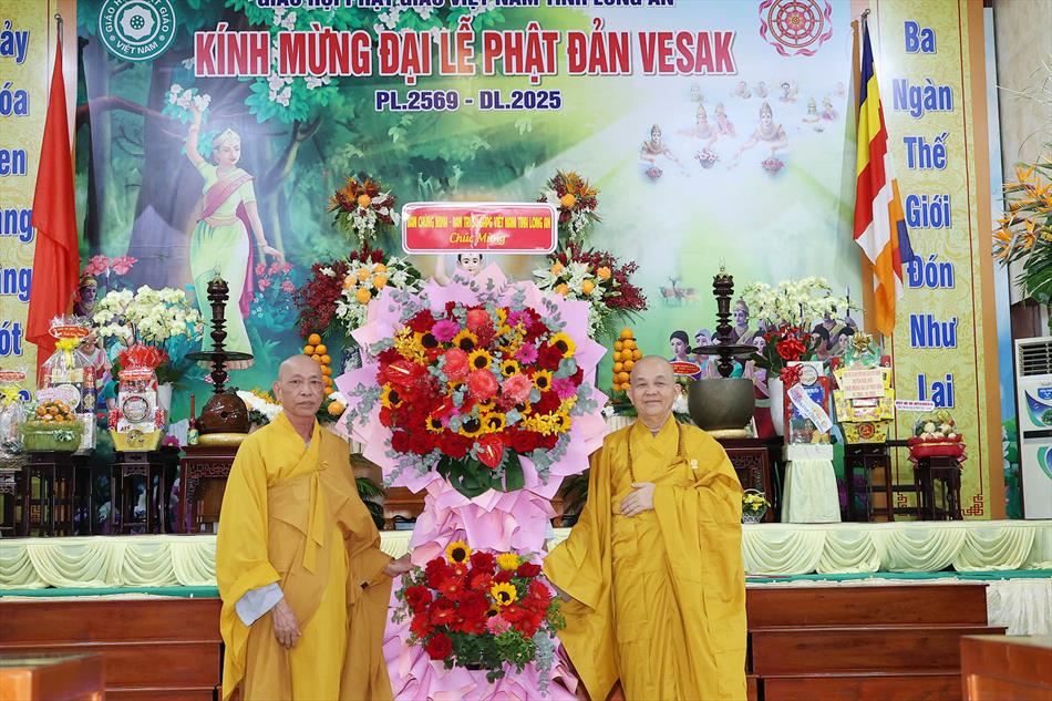 1 ĐẠI LỄ TRANG NGHIÊM 1 ĐẠI LỄ TRANG NGHIÊM