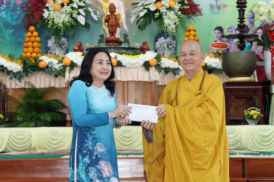 1 ĐẠI LỄ TRANG NGHIÊM 1 ĐẠI LỄ TRANG NGHIÊM
