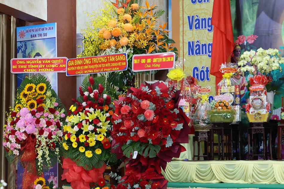 1 ĐẠI LỄ TRANG NGHIÊM 1 ĐẠI LỄ TRANG NGHIÊM