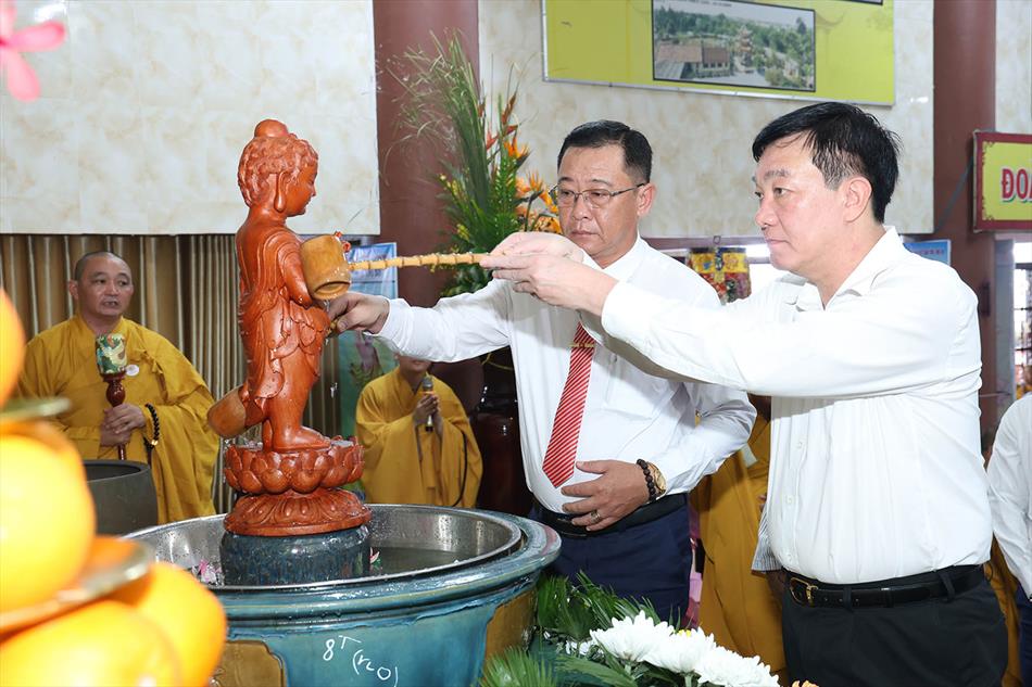 1 ĐẠI LỄ TRANG NGHIÊM 1 ĐẠI LỄ TRANG NGHIÊM