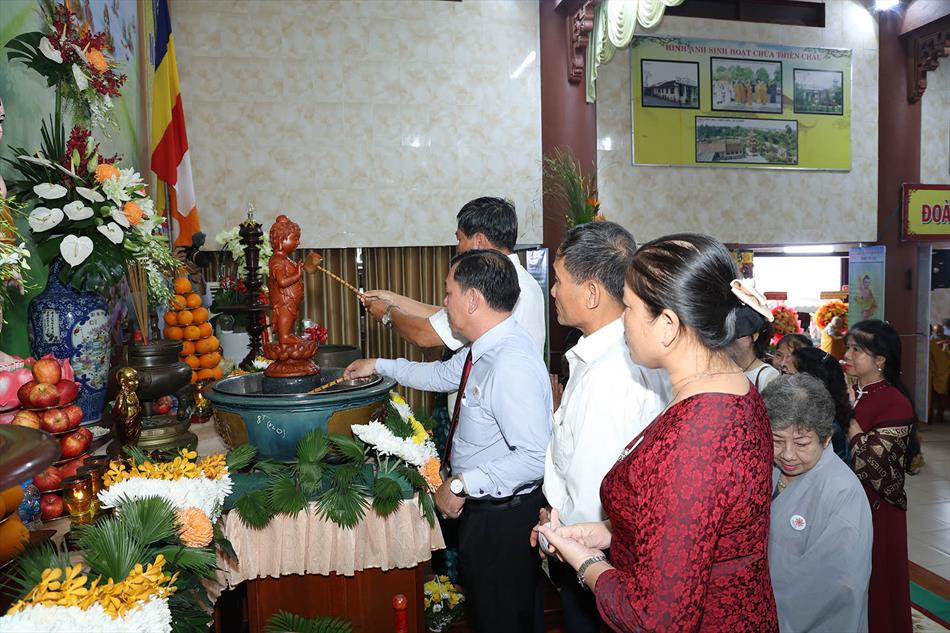 1 ĐẠI LỄ TRANG NGHIÊM 1 ĐẠI LỄ TRANG NGHIÊM
