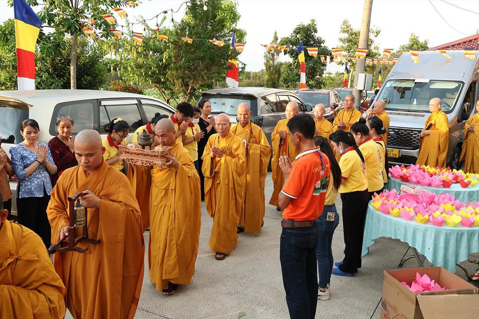 6 THỈNH SƯ 6 THỈNH SƯ