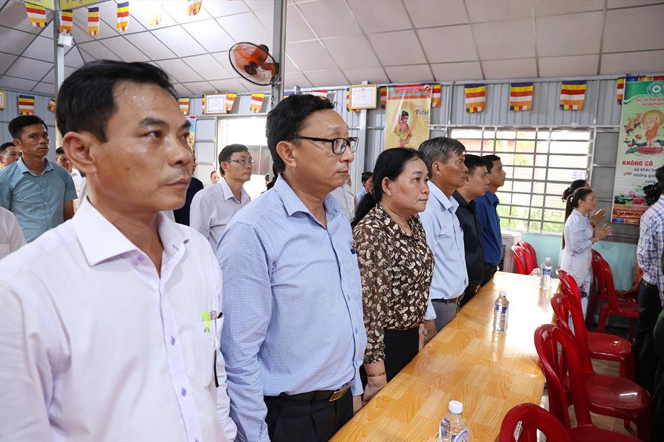 1 BUỔI LỄ DIỄN RA TRANG NGHIÊM THANH TỊNH 1 BUỔI LỄ DIỄN RA TRANG NGHIÊM THANH TỊNH