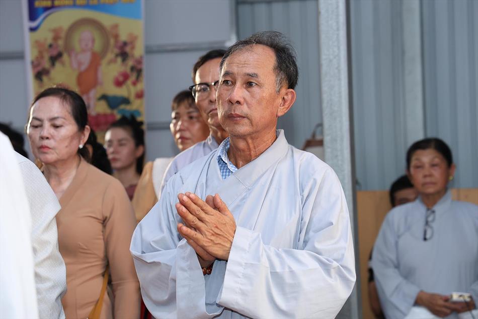 1 BUỔI LỄ DIỄN RA TRANG NGHIÊM THANH TỊNH 1 BUỔI LỄ DIỄN RA TRANG NGHIÊM THANH TỊNH