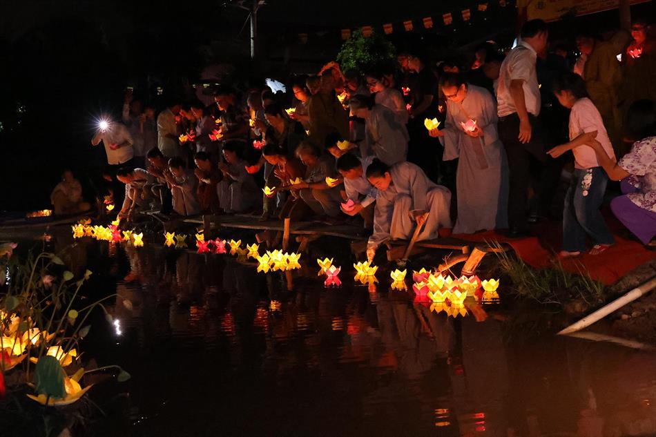 5 HOA ĐĂNG LUNG LINH 5 HOA ĐĂNG LUNG LINH