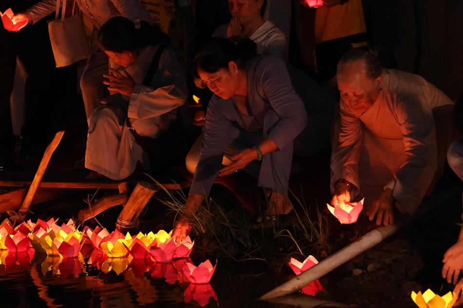 5 HOA ĐĂNG LUNG LINH 5 HOA ĐĂNG LUNG LINH