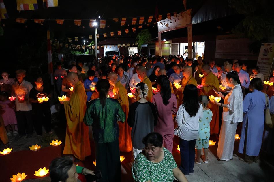 5 HOA ĐĂNG LUNG LINH 5 HOA ĐĂNG LUNG LINH